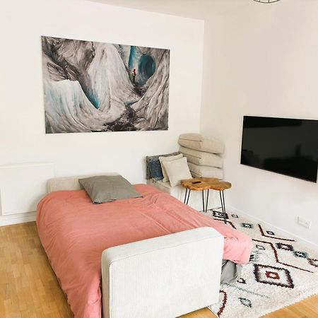 Le Boudoir - 2 Pieces Et Parking Leilighet Le Plessis-Robinson Eksteriør bilde