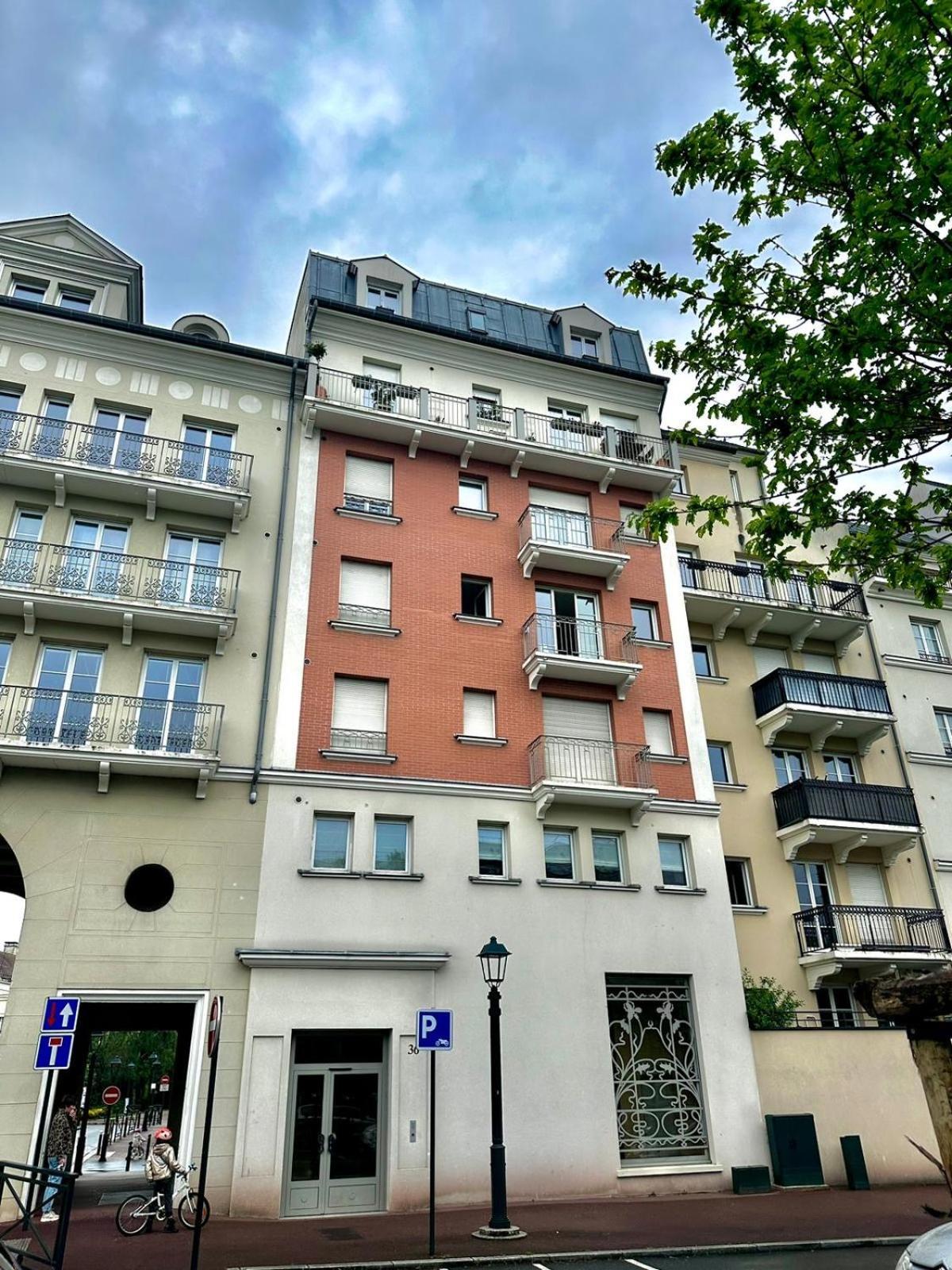 Le Boudoir - 2 Pieces Et Parking Leilighet Le Plessis-Robinson Eksteriør bilde