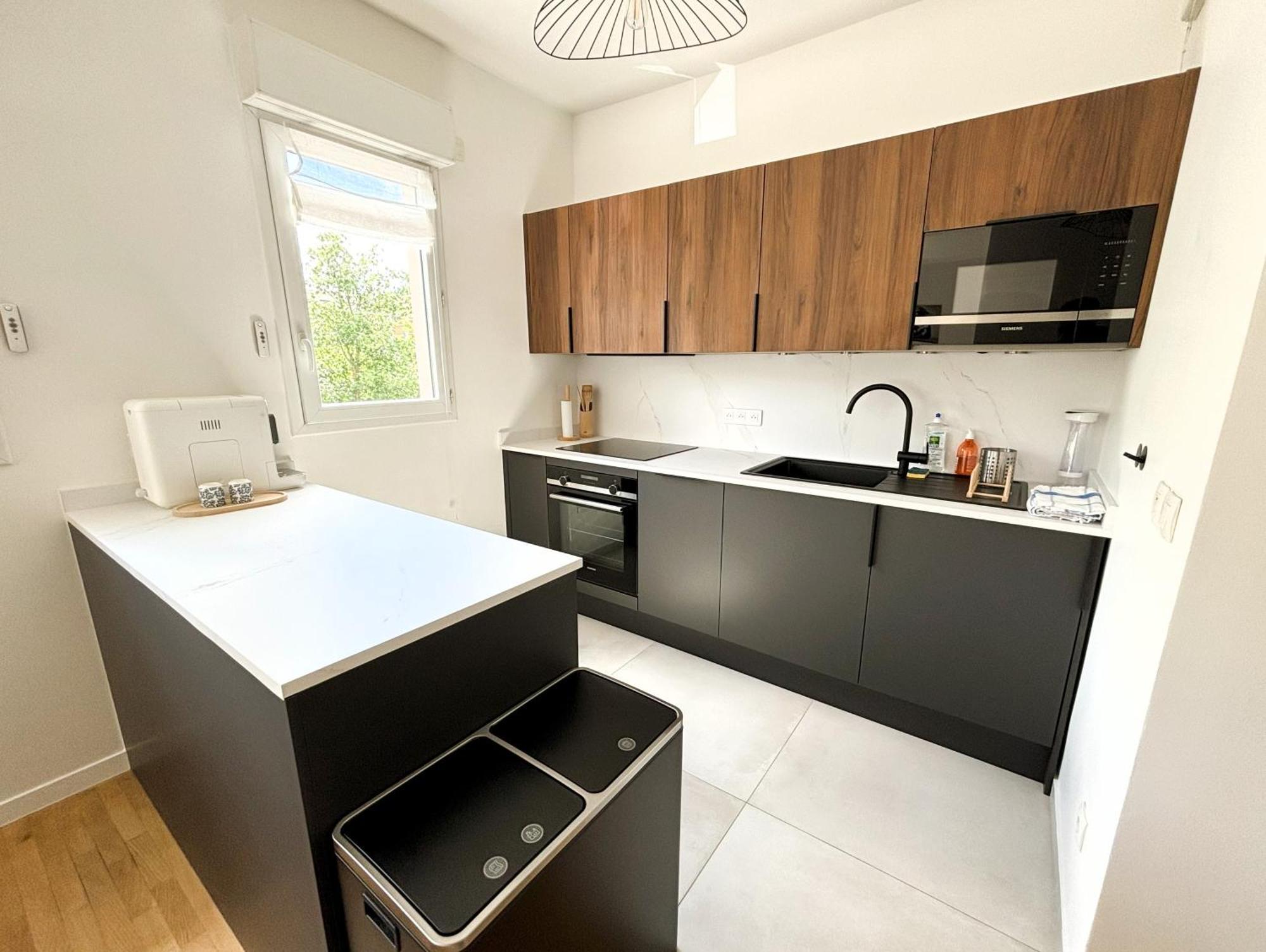 Le Boudoir - 2 Pieces Et Parking Leilighet Le Plessis-Robinson Rom bilde